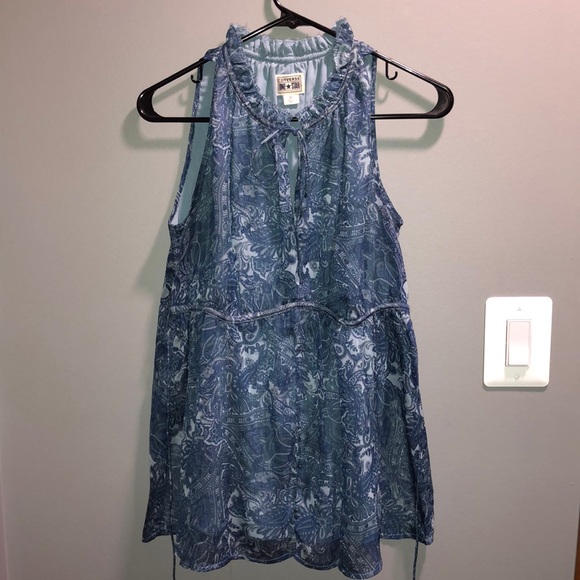Converse Tops - BRAND NEW WOMANS BLOUSE TIE BACK SIZE MEDIUM! NWOT! NEVER WORN! SMOKE FREE HOME!